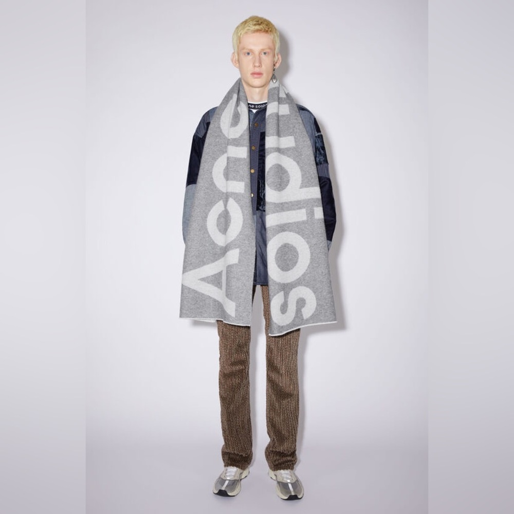 Acne Studios Toronty Logo Wool-Jacquard Scarf Grey